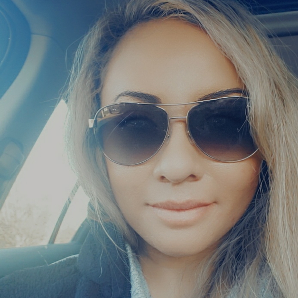 Meet your Posher, Sufia